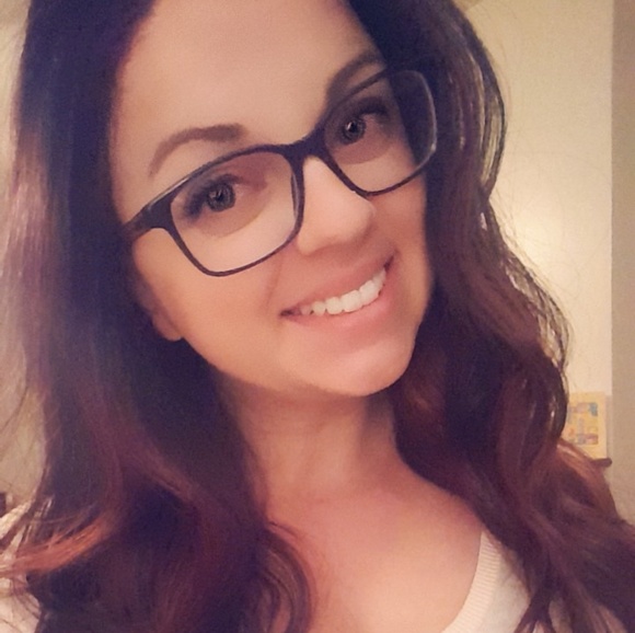 Meet your Posher, Kelly - Picture 1 of 1